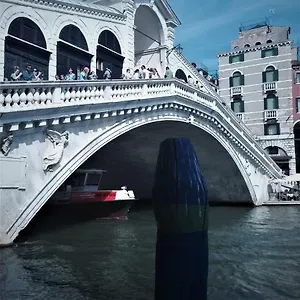 Casa Barzizza Apartamento Venecia